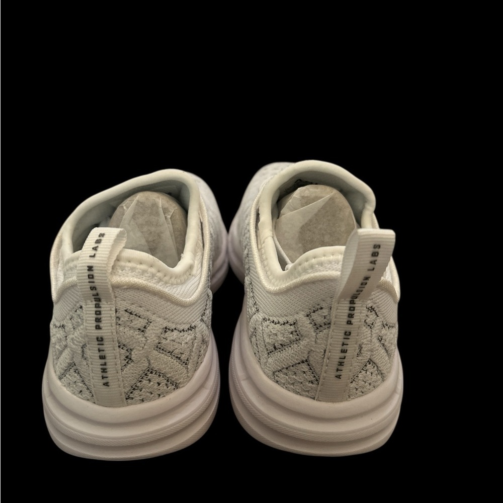 APL Women’s Techloom Phantom Sneakers White/Smoke Size 5 - Picture 6 of 9